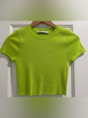 Zara Bright Lime Short Sleeve Knit Crop Top